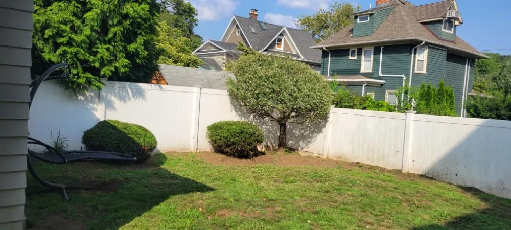 Expert yard maintenance in Belleville, NJ - Eric Gould landscaping