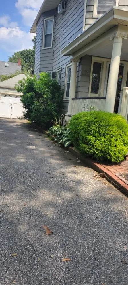 Custom garden landscaping for year-round maintenance in Belleville, NJ by Eric Gould landscaping