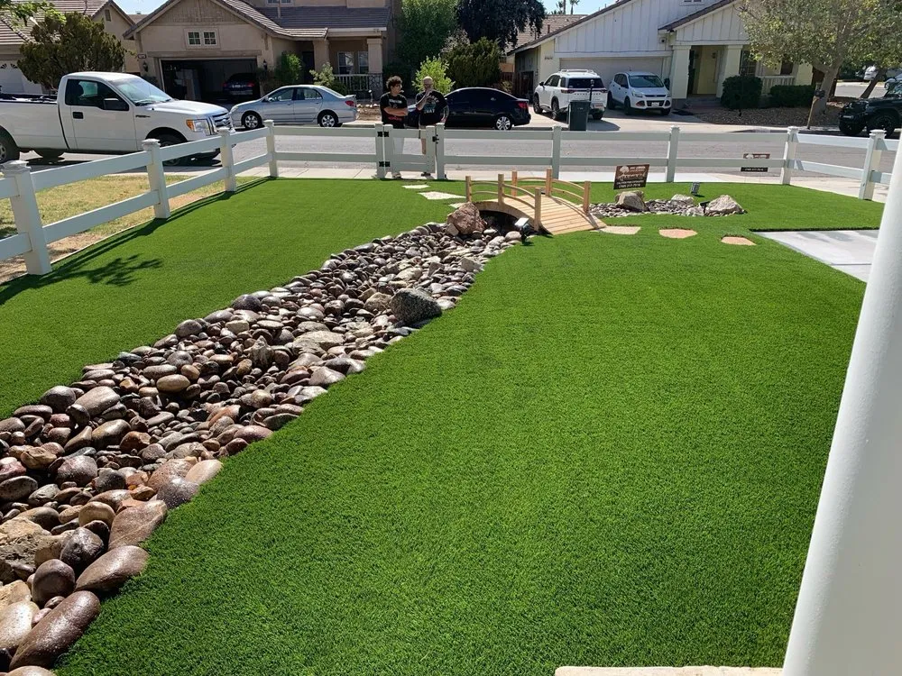 Top-rated yard maintenance with custom design in Apple Valley, CA by Eric O’Brien Landscaping