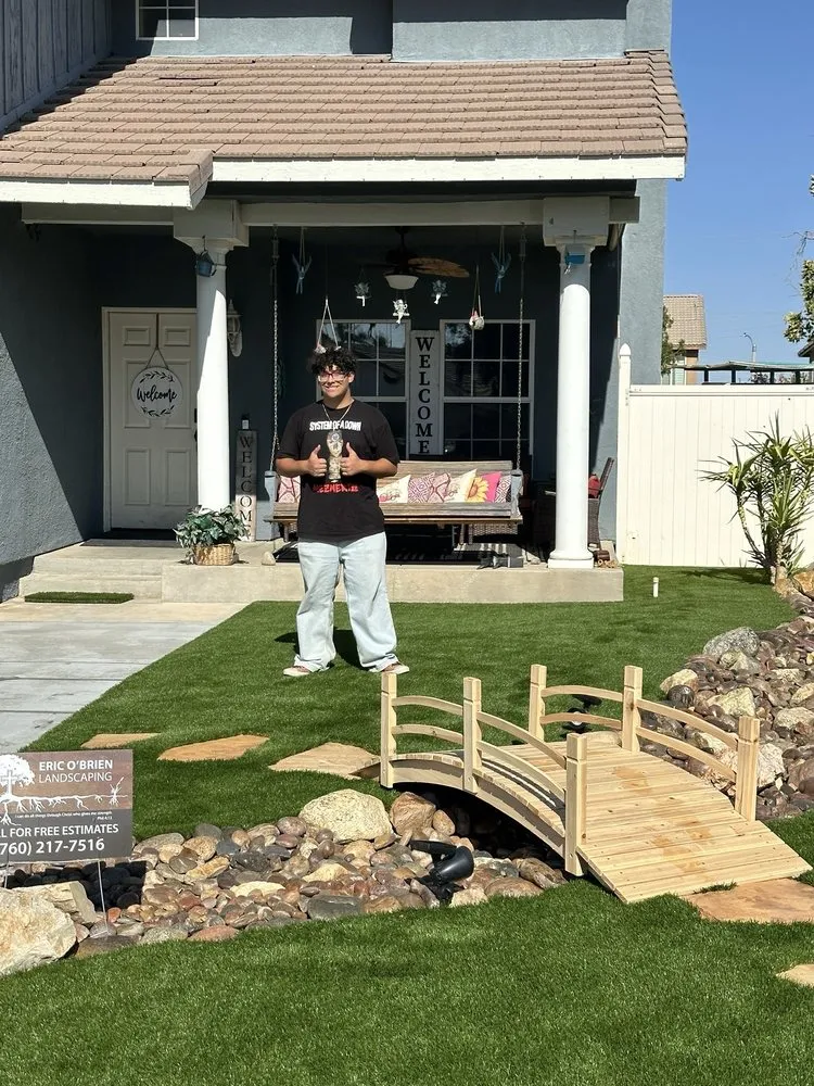 Custom garden landscaping in Apple Valley, CA by Eric O’Brien Landscaping