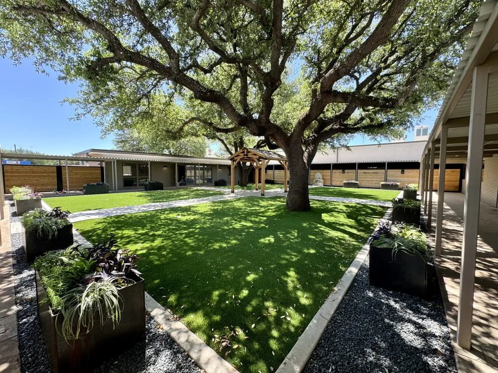 Professional outdoor landscaping in Abilene, TX by Eric The Great Landscaping