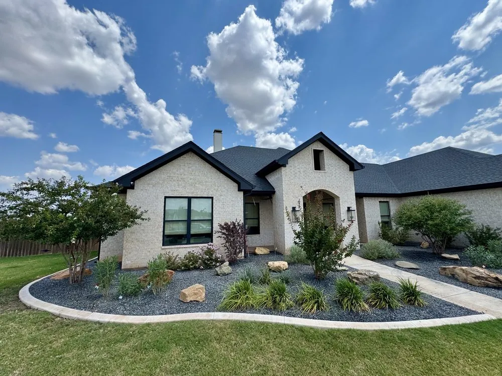 Reliable yard maintenance for beautiful yards in Abilene, TX by Eric The Great Landscaping