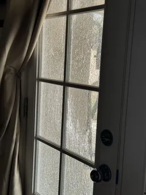 Erick Lawn Service Logo