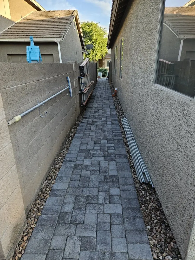 Reliable lawn care service in Maricopa, AZ - Erick's Lawn Maintenance