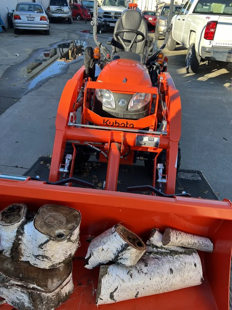 Trusted yard maintenance in Woodland, CA by Eric's Landscaping