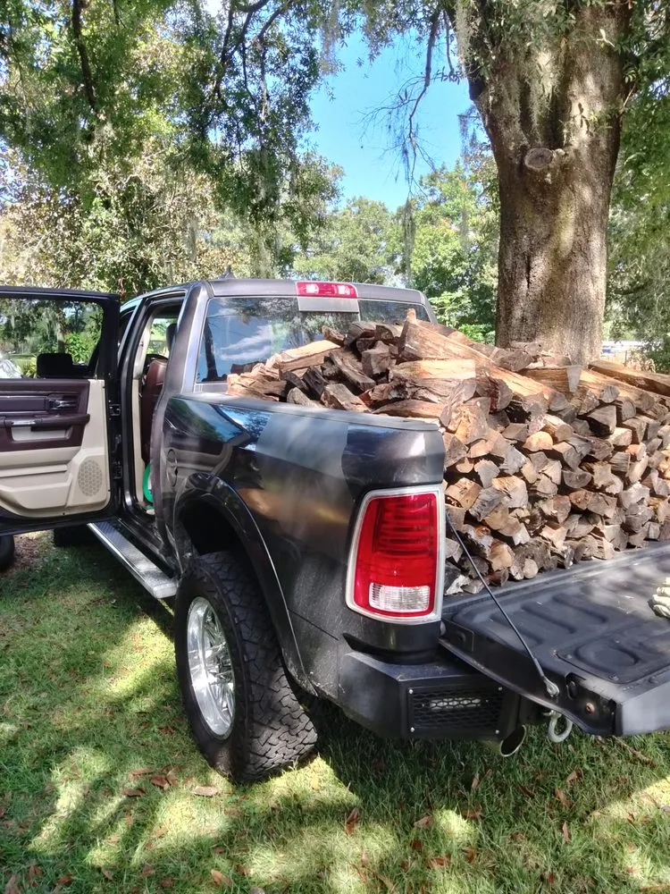 Top-rated yard maintenance in Plant City, FL by Eric's Lawn & Tree Service