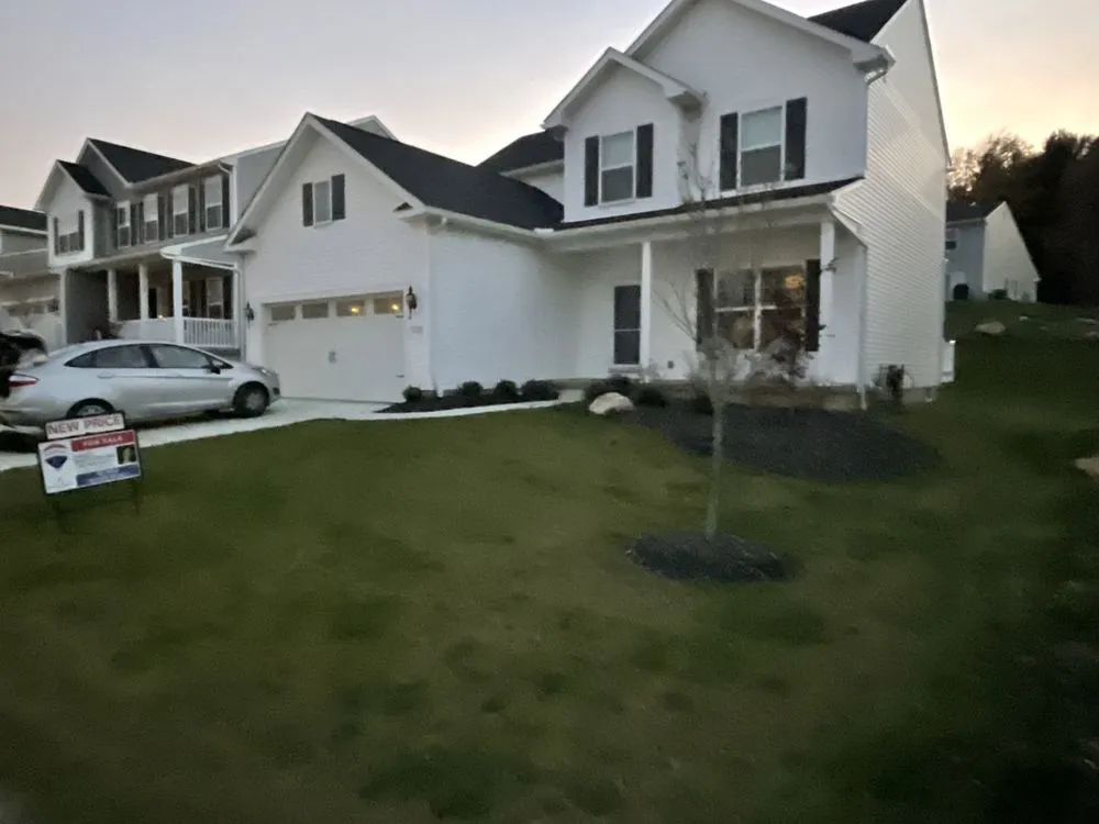 Local outdoor landscaping experts serving Canton, OH - Eric's Lawn and Landscaping