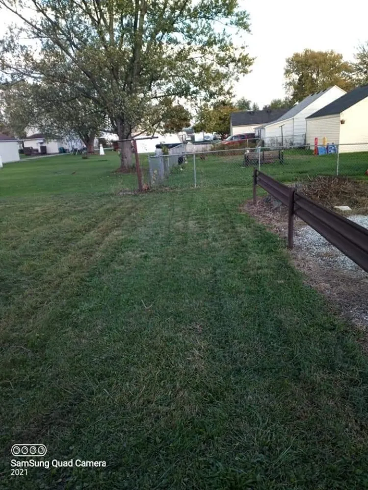 Custom landscape design near you across Toledo, OH - Eric's lawn care &more