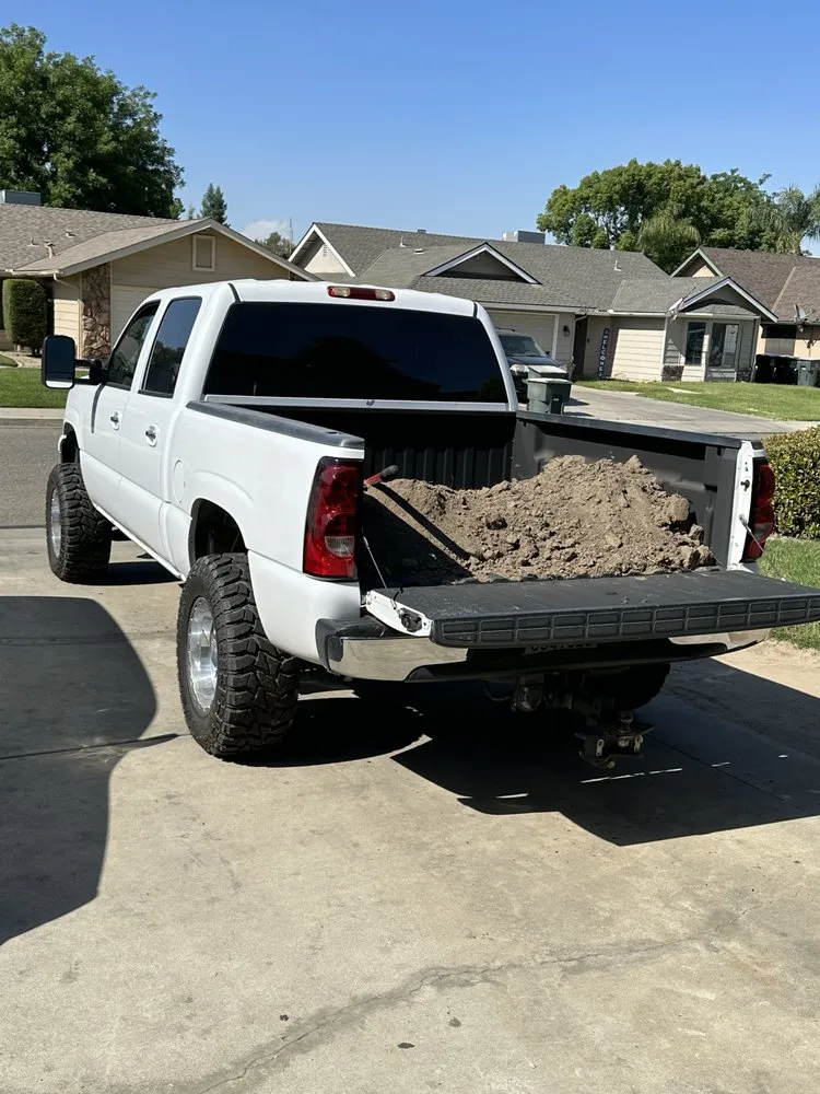 Expert garden landscaping for beautiful yards in Visalia, CA by Eric’s Lawn Care