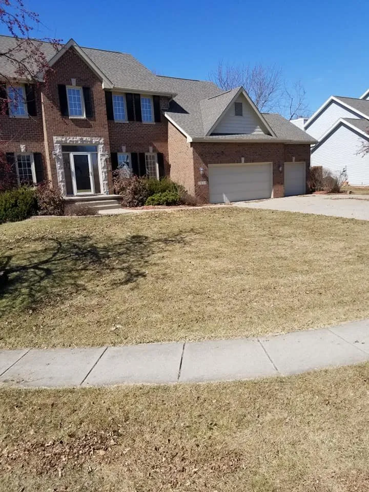Affordable landscape design experts serving Urbandale, IA - Eric's Mow N Guy