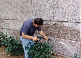 Expert garden landscaping for year-round maintenance in Zephyrhills, FL by Eric's Pressure Washing