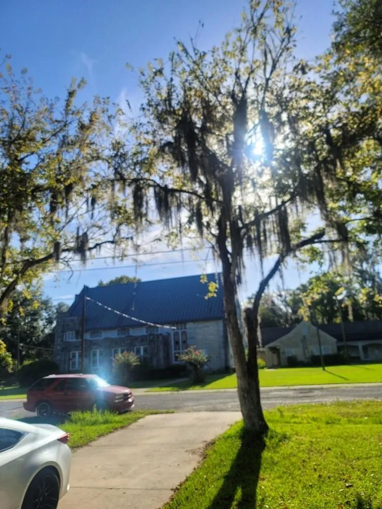 Trusted lawn mowing service near you in Palm Coast, FL by Erics Yard Maintenance