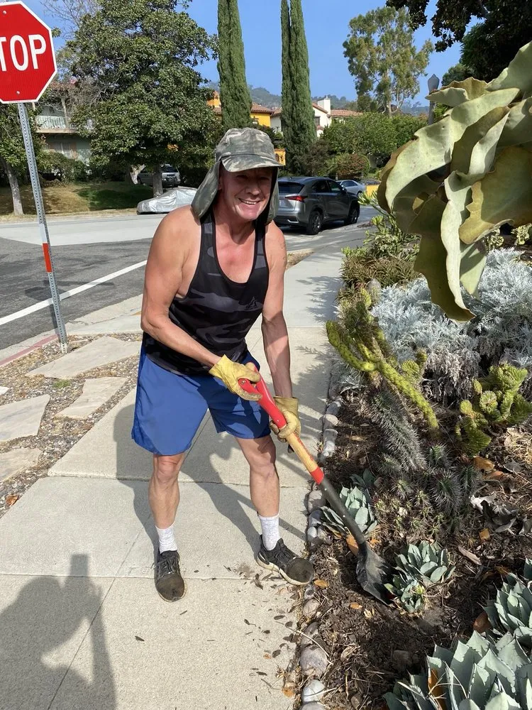 Professional lawn mowing service in Los Angeles, CA by Eric’s Yard Work