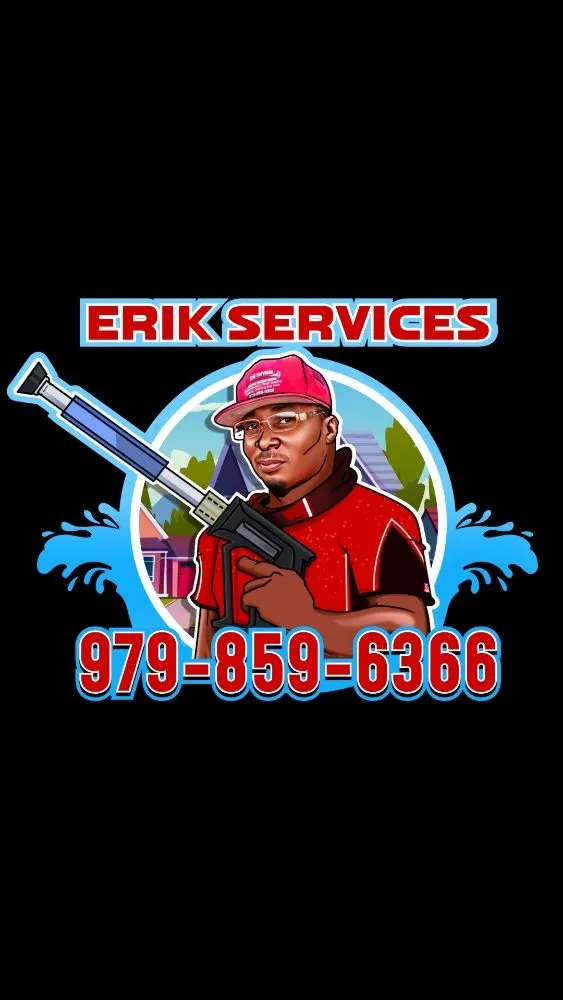 Affordable yard maintenance in Garwood, TX by Erik Services