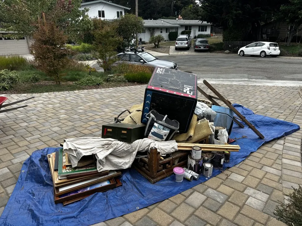 Top-rated lawn care service for year-round maintenance across Seaside, CA - Erik’s Junk Express And Lawn Care solutions