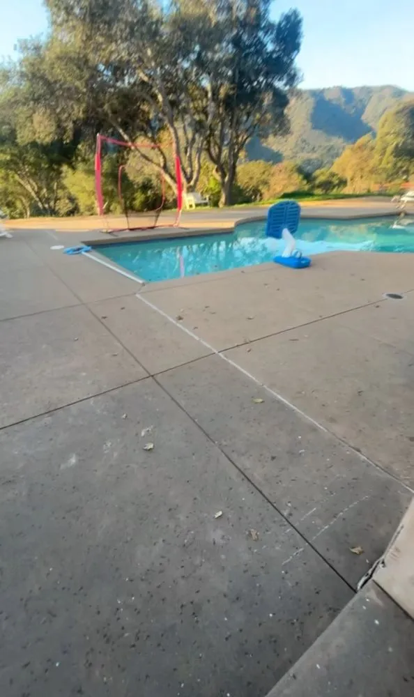 Trusted outdoor landscaping for beautiful yards in Seaside, CA by Erik’s Junk Express And Lawn Care solutions