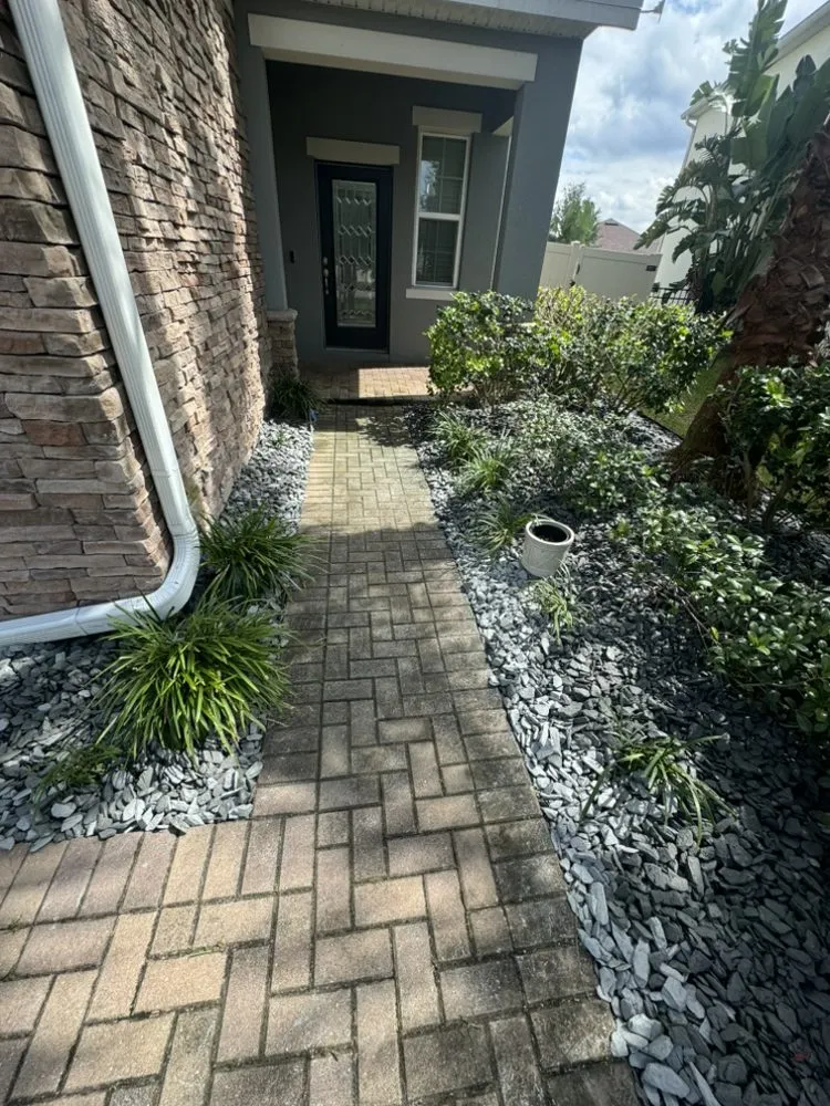 Custom lawn care service with custom design across Orlando, FL - Erm Solutions