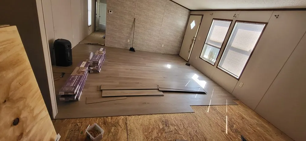 Affordable lawn care service for beautiful yards in Diboll, TX by Ernesto Guzman Handyman Services