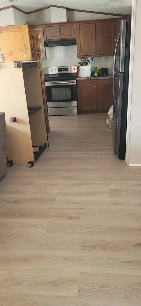 Affordable lawn mowing service near you across Diboll, TX - Ernesto Guzman Handyman Services