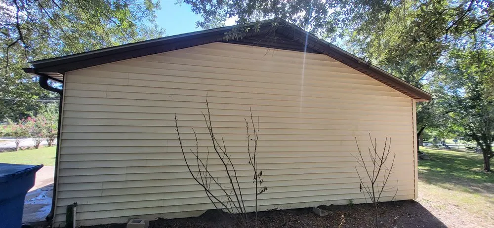 Expert lawn care service with custom design across Diboll, TX - Ernesto Guzman Handyman Services