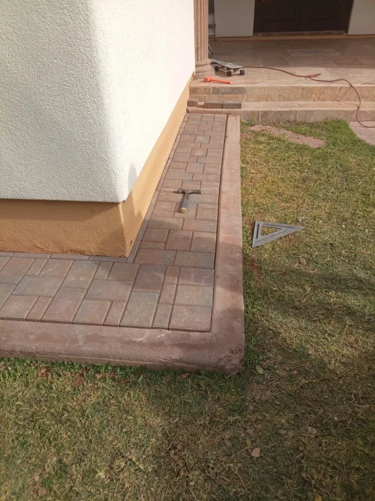 Custom residential landscaping in Surprise, AZ by Ernesto Landscaping and Construction