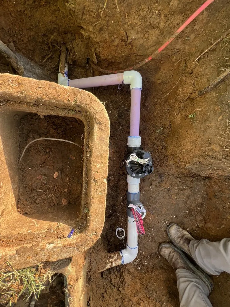 Custom outdoor landscaping in Dallas, TX by Ernestos Landscaping And Irrigation