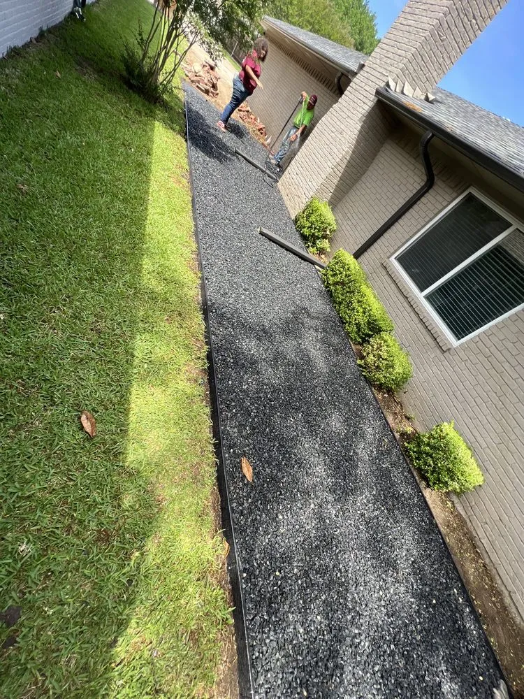 Local yard cleanup service in Dallas, TX by Ernestos Landscaping And Irrigation