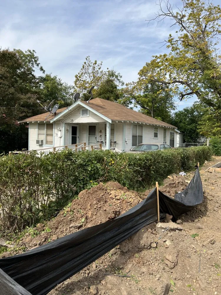 Reliable landscaping services experts serving Dallas, TX - Ernestos Landscaping And Irrigation