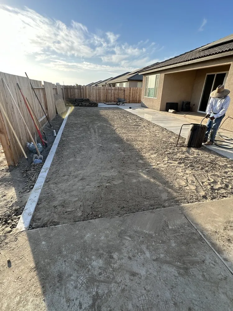 Expert yard maintenance for year-round maintenance across Bakersfield, CA - Ernesto’s Landscaping Service