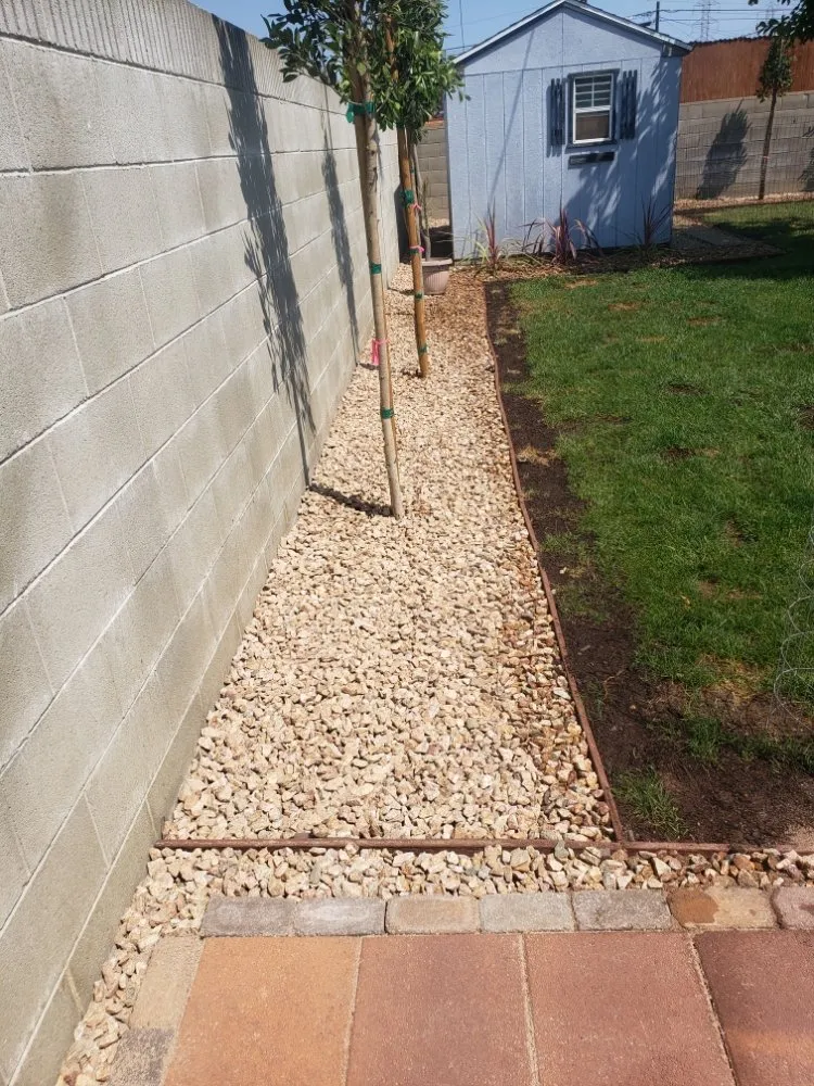 Affordable garden landscaping experts serving Torrance, CA - Ernesto's Lawn Service