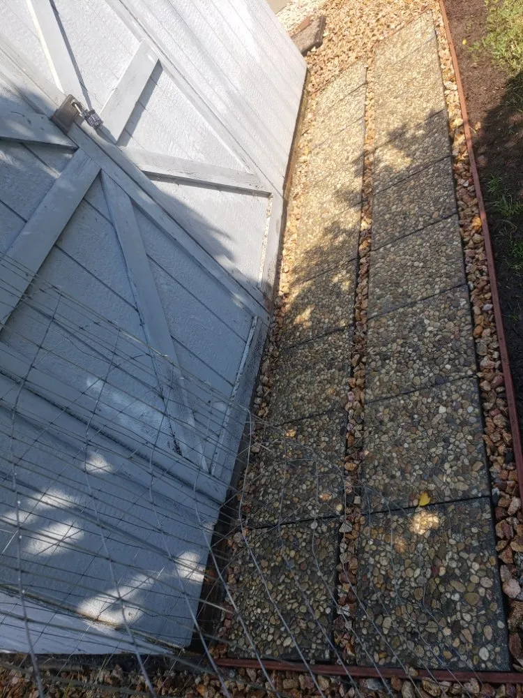 Professional landscaping services experts serving Torrance, CA - Ernesto's Lawn Service