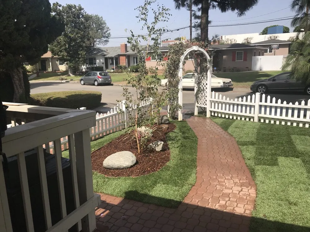 Custom garden landscaping in Pico Rivera, CA by Ernie M Ureno Tree Service