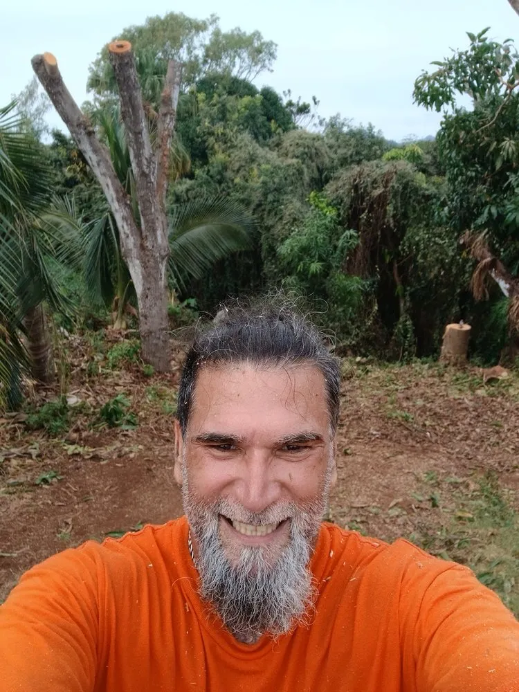 Expert lawn care service near you in Kekaha, HI by Ernies Hands