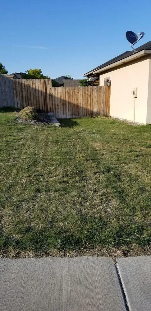 Custom landscape installation for year-round maintenance across Kennewick, WA - Ernie's Landscaping