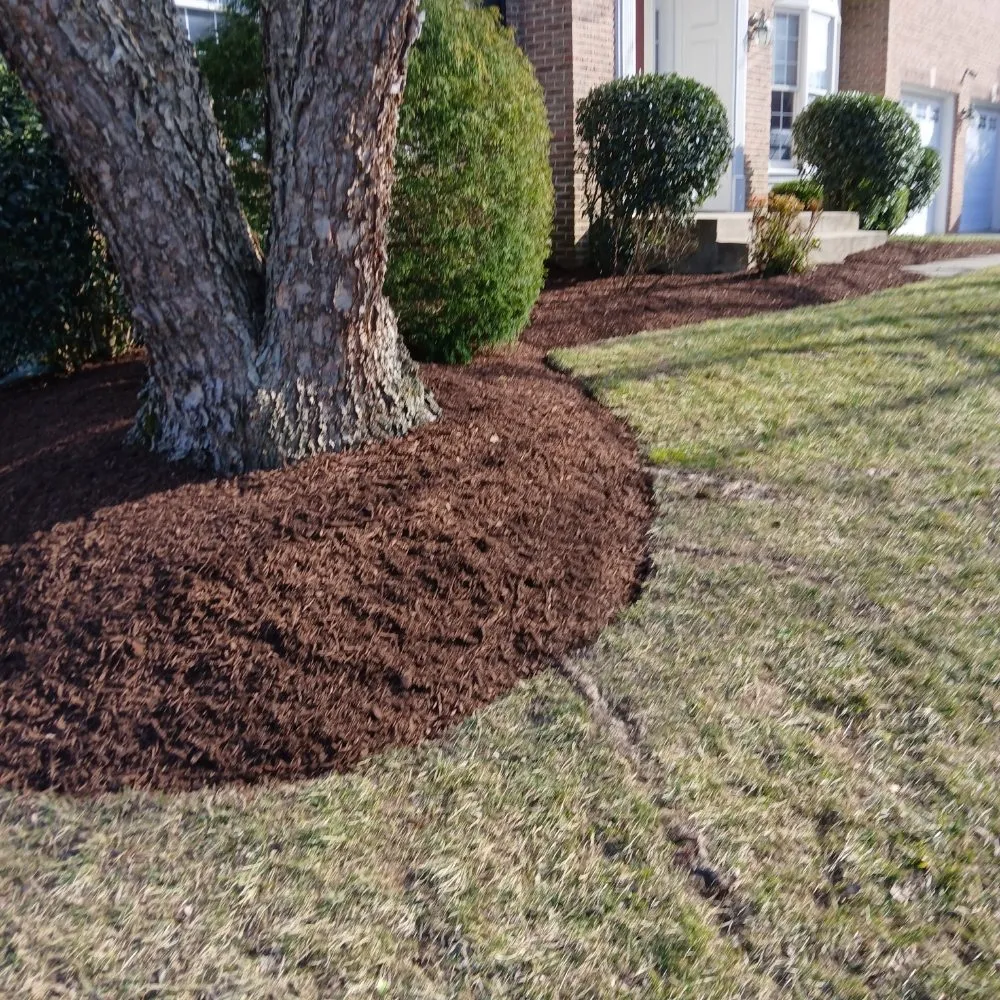 Custom lawn mowing service experts serving Windsor Mill, MD - Ervin's Landscaping