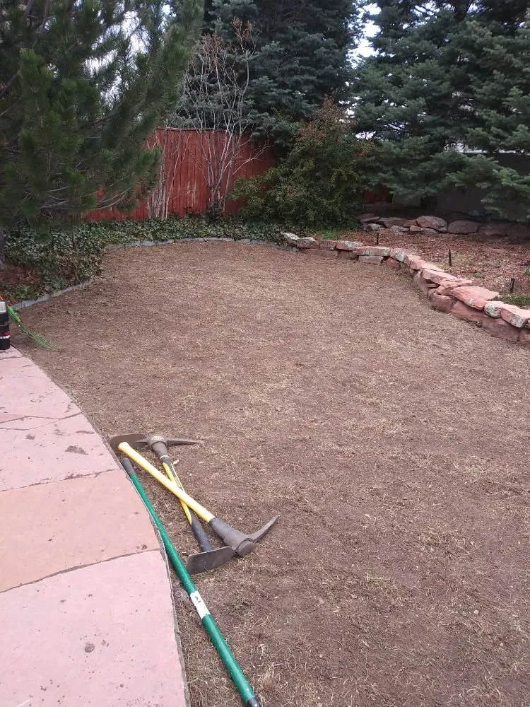 Custom garden landscaping in Lafayette, CO - ES & D Colorado Landscaping
