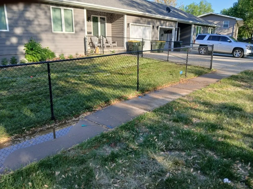 Custom garden landscaping experts serving Sioux City, IA - ES Contracting