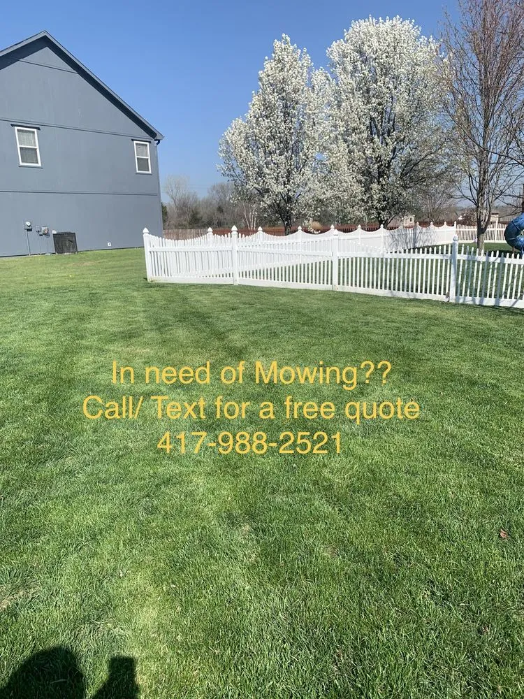 Top-rated landscaping services experts serving Platte City, MO - E’s Lawn Mowing