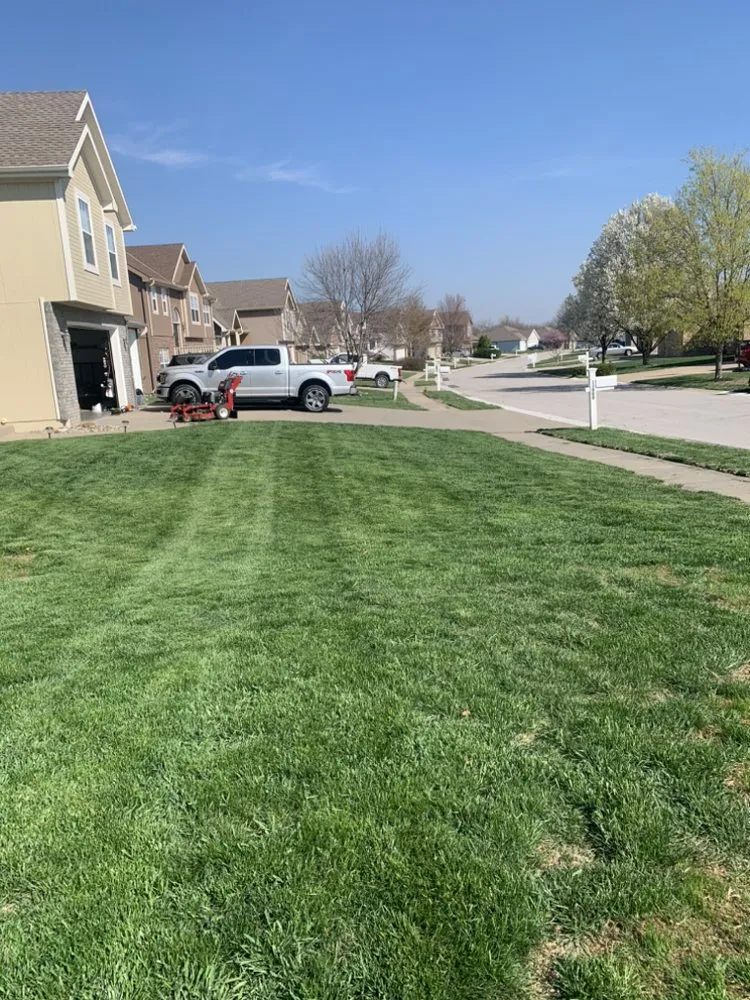 Local landscape installation experts serving Platte City, MO - E’s Lawn Mowing