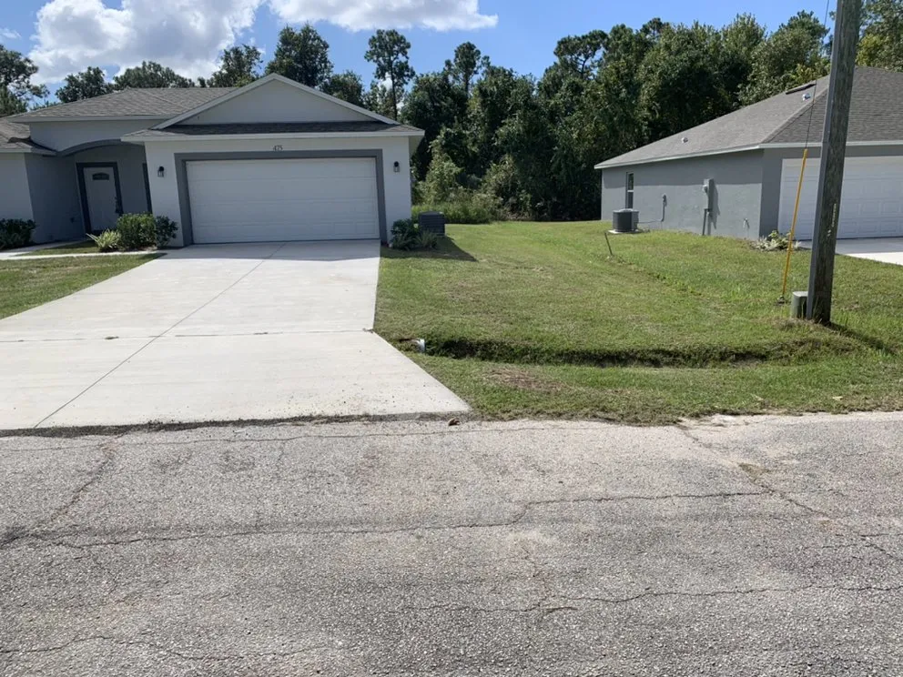 Affordable landscape installation for outdoor upgrades in Kissimmee, FL by E’s LawnCare & Pressure Wash