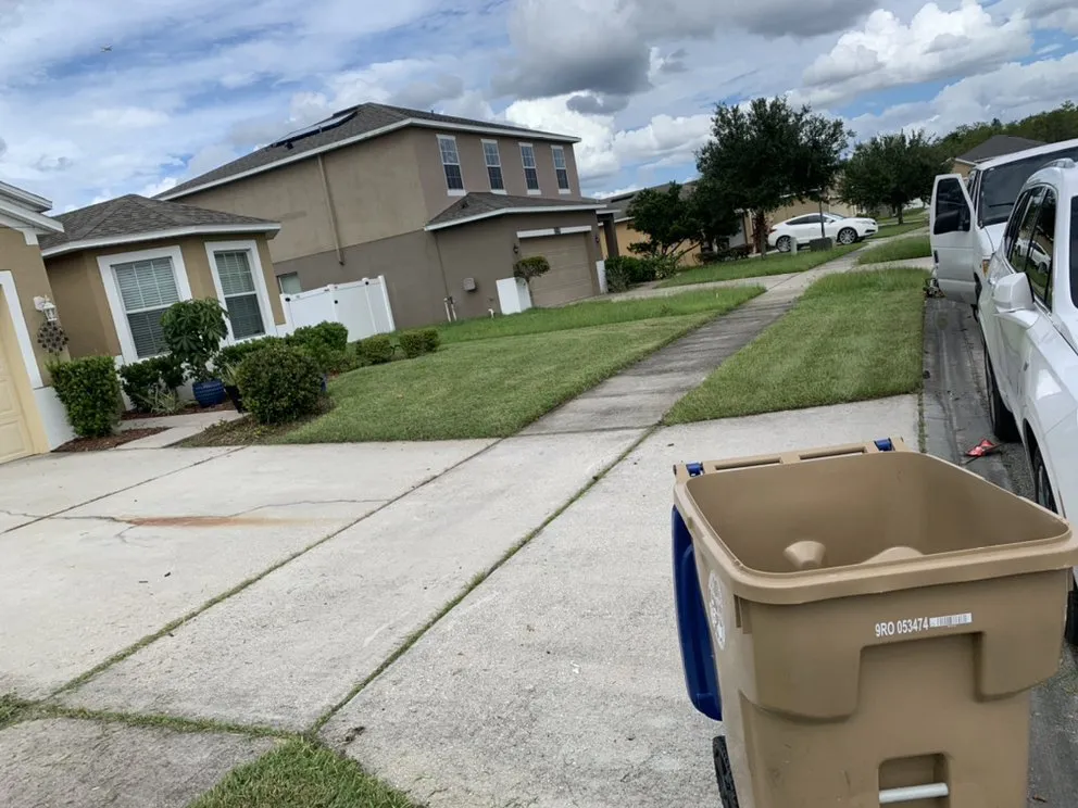 Professional landscape design for homes across Kissimmee, FL - E’s LawnCare & Pressure Wash