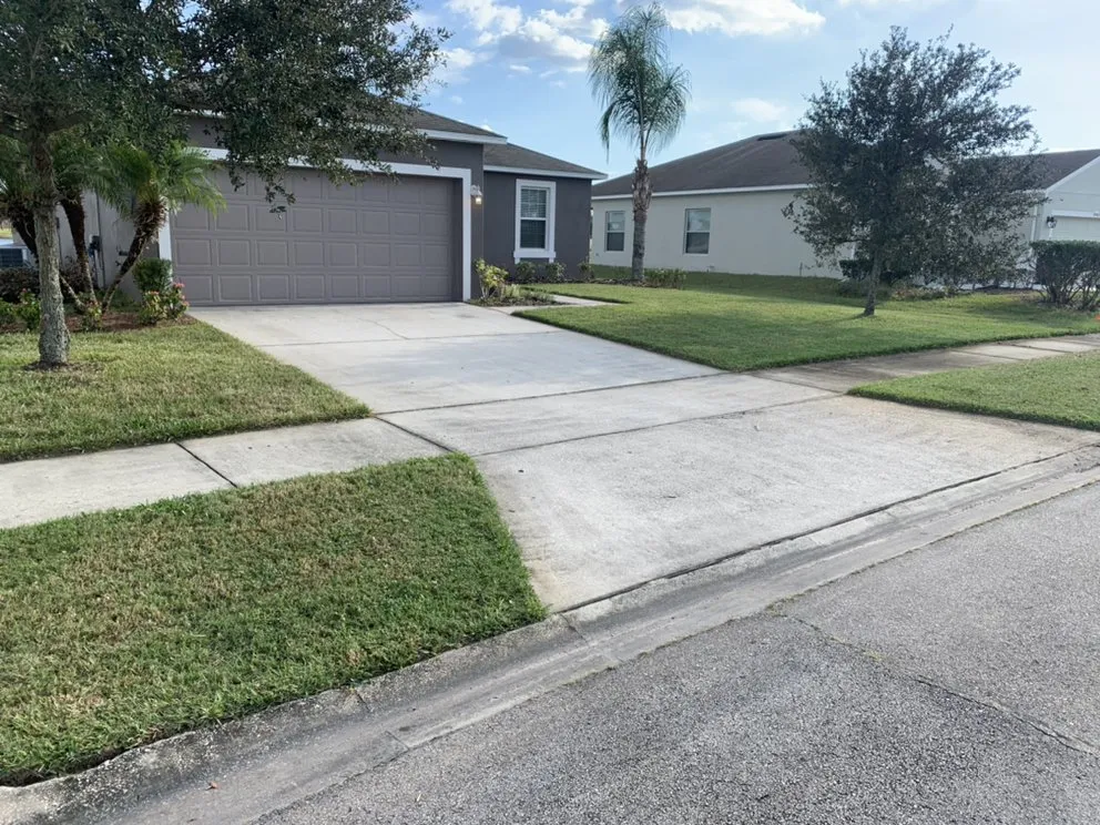 Reliable landscape installation experts serving Kissimmee, FL - E’s LawnCare & Pressure Wash