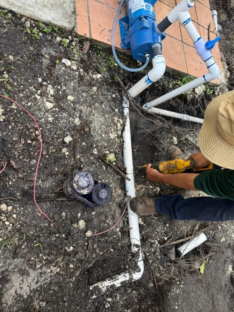 Affordable garden landscaping experts serving Southwest Ranches, FL - E&S Lawncare Services