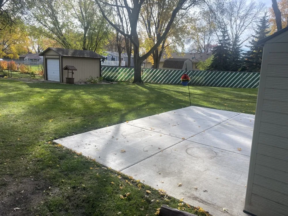 Affordable landscaping services for year-round maintenance across Apple Valley, MN - E’S Outdoor Services