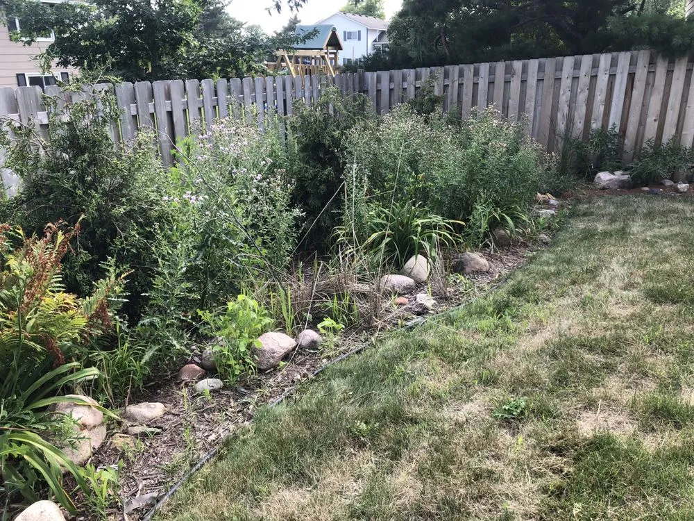 Reliable yard maintenance in Apple Valley, MN by E’S Outdoor Services