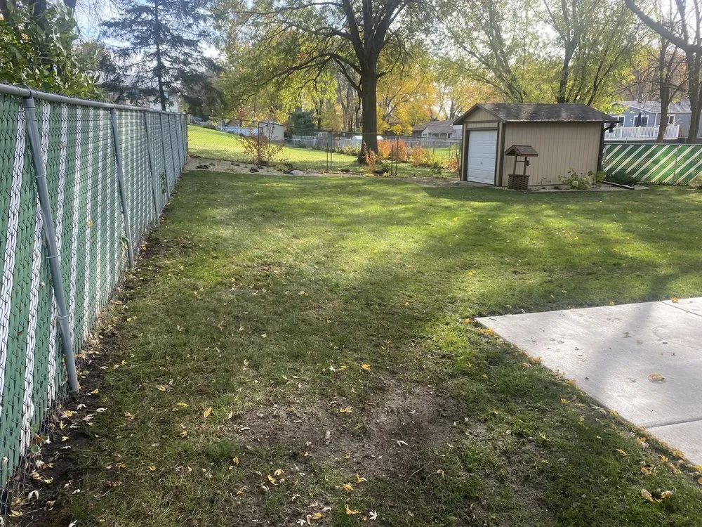 Reliable yard maintenance experts serving Apple Valley, MN - E’S Outdoor Services