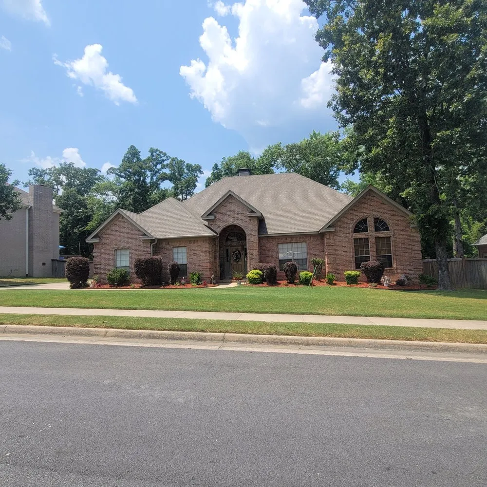 Expert residential landscaping experts serving North Little Rock, AR - ESA Lawncare & Landscaping