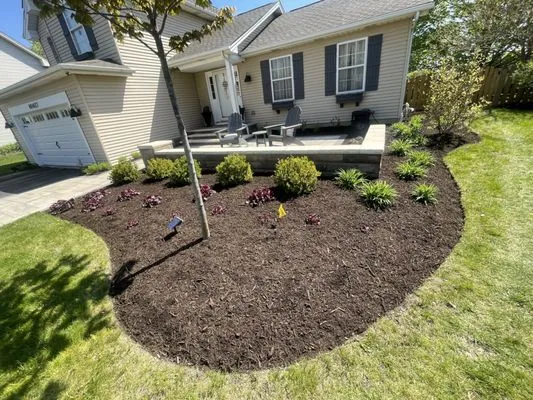 ESC Tree Service & Landscaping Logo