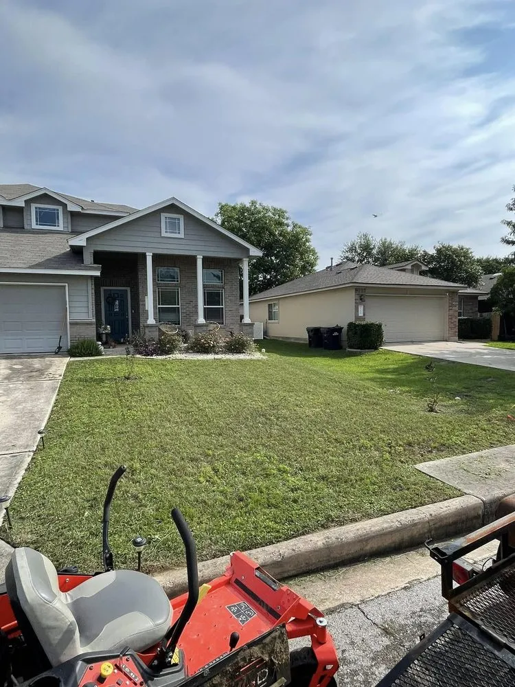 Top-rated lawn mowing service experts serving Hutto, TX - Escalera Landscaping