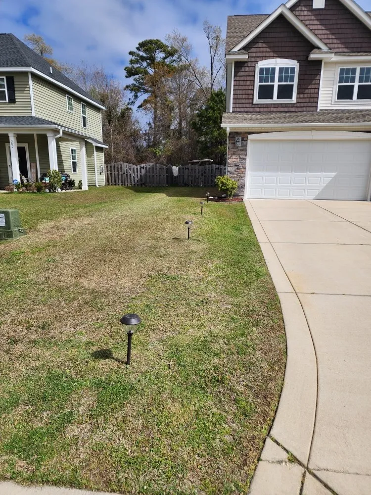 Top-rated lawn mowing service for residential properties across Coats, NC - Escamilla Especial Landscaping